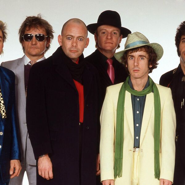 File:The Flying Pickets.jpg