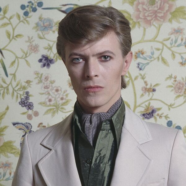 File:David Bowie.jpg