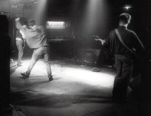 1984-12-01-The-Smiths-04.jpg