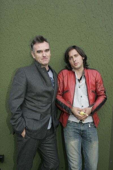File:Morrissey with carl barat reading 2004 poster aw7531 6.jpg