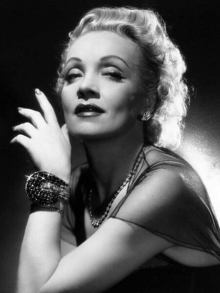 File:Marlene Dietrich.jpg